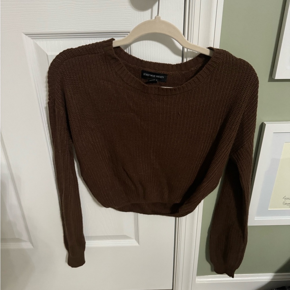 Cropped sweater